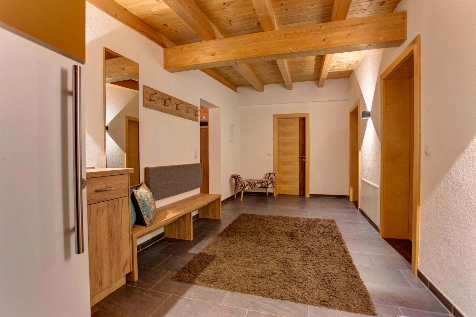 Haus Mattle Apartment Петной ам Арлберг Екстериор снимка