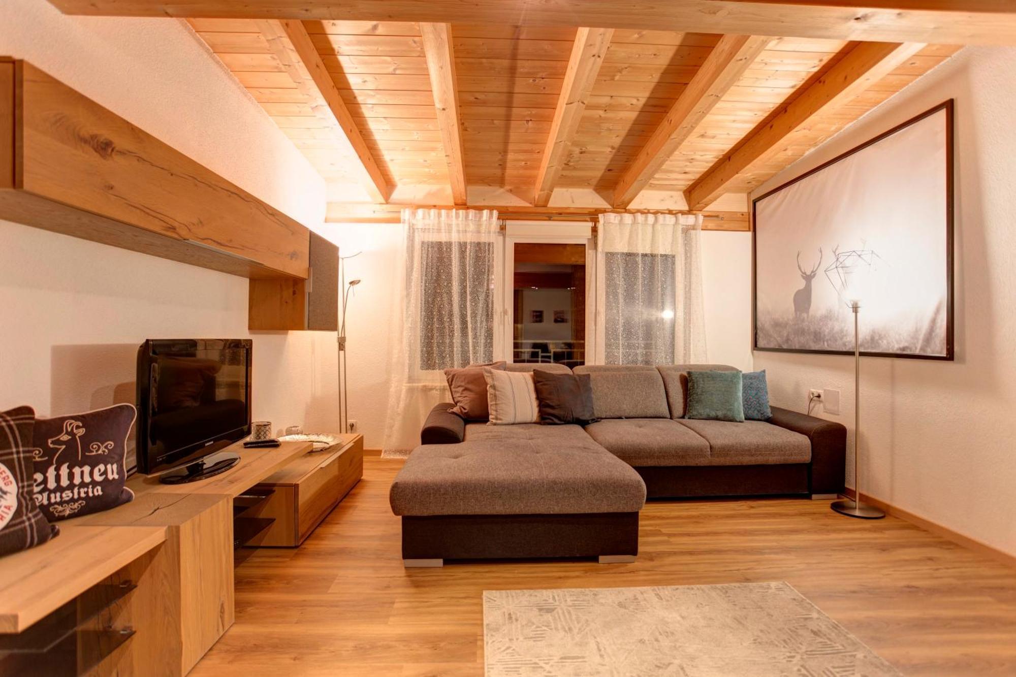 Haus Mattle Apartment Петной ам Арлберг Екстериор снимка