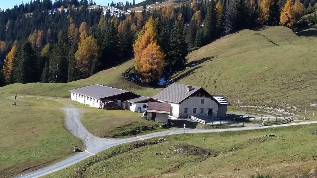 Haus Mattle Apartment Петной ам Арлберг Екстериор снимка